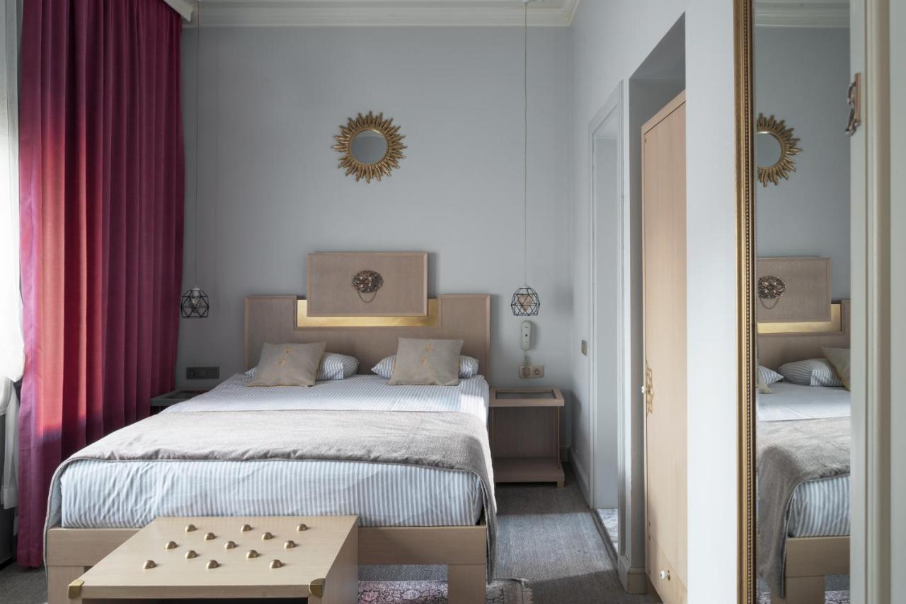 Delight Deluxe Otel 4*